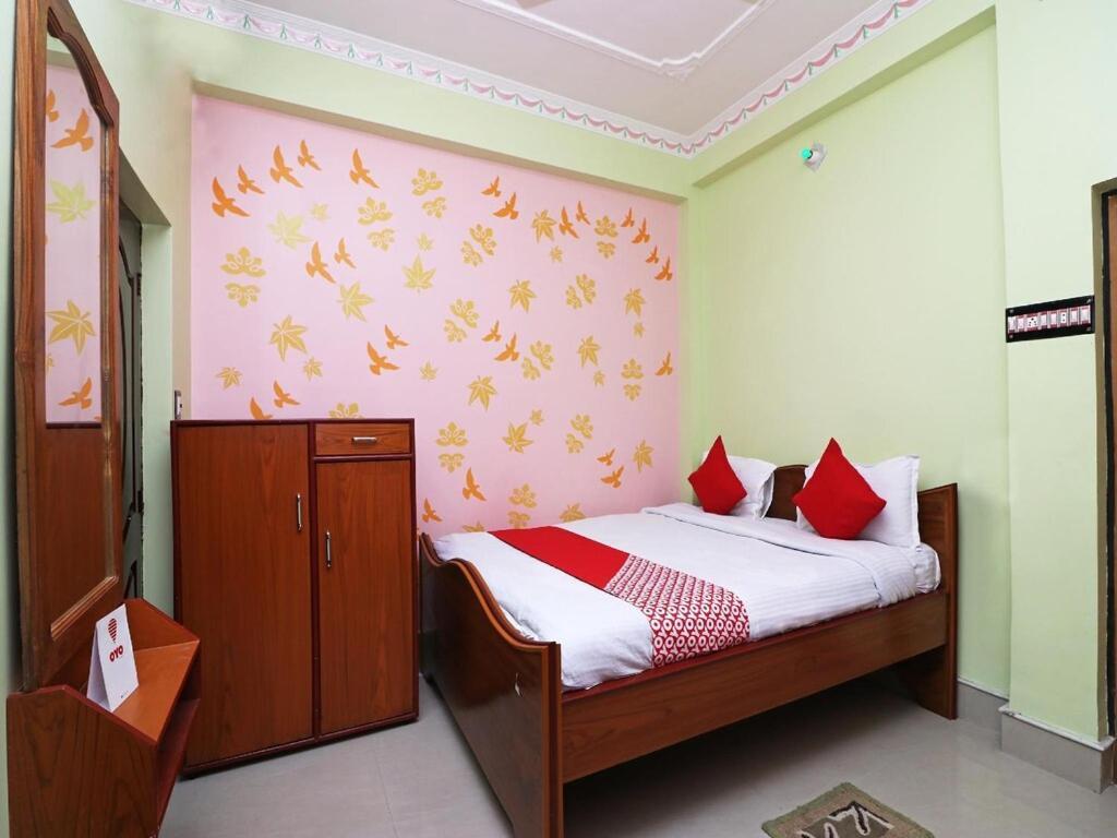 Abhishek Inn Дігха Екстер'єр фото