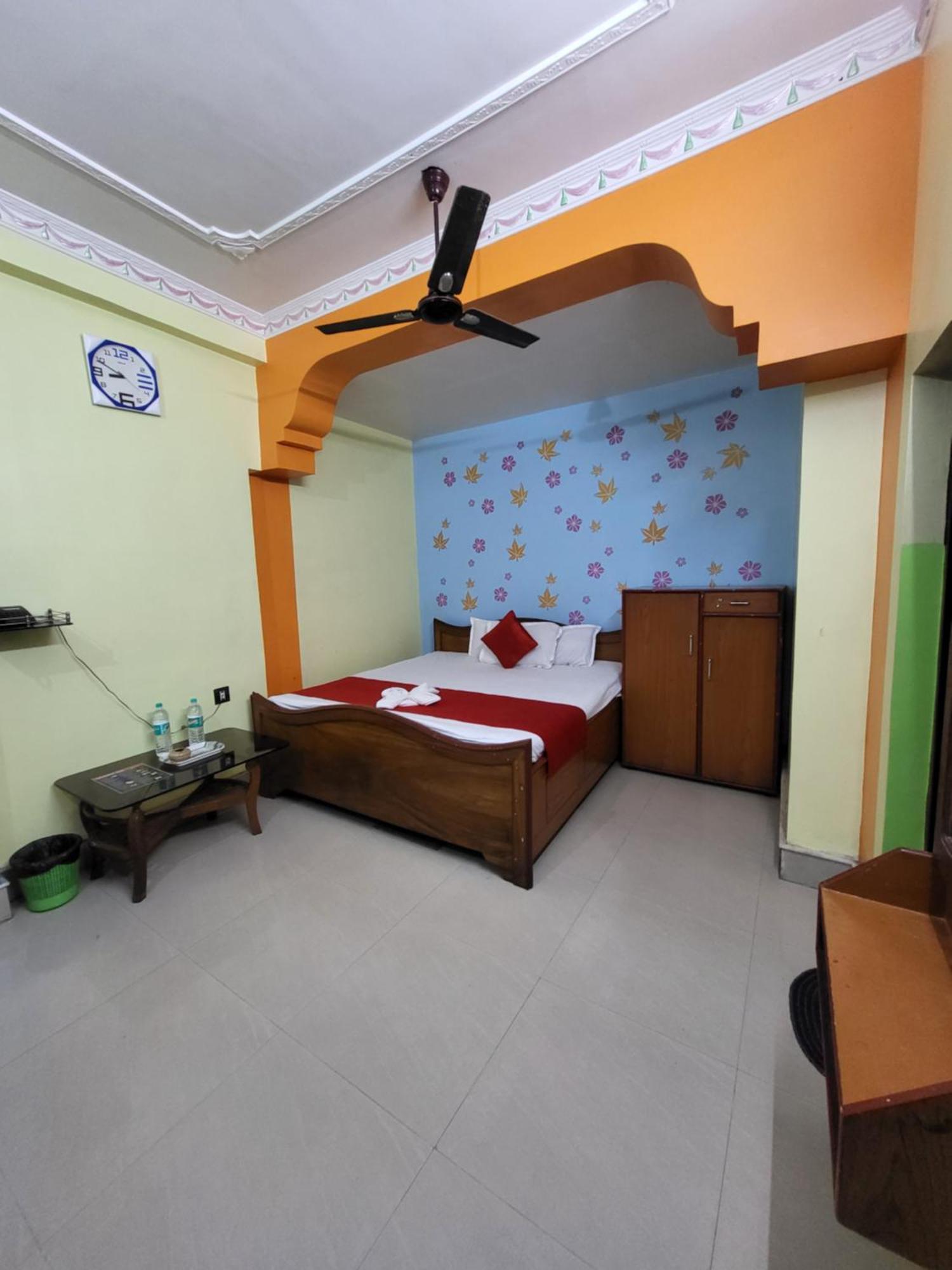 Abhishek Inn Дігха Екстер'єр фото