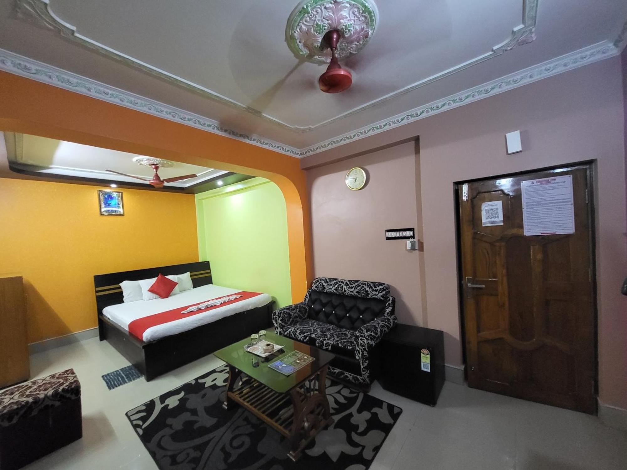 Abhishek Inn Дігха Екстер'єр фото