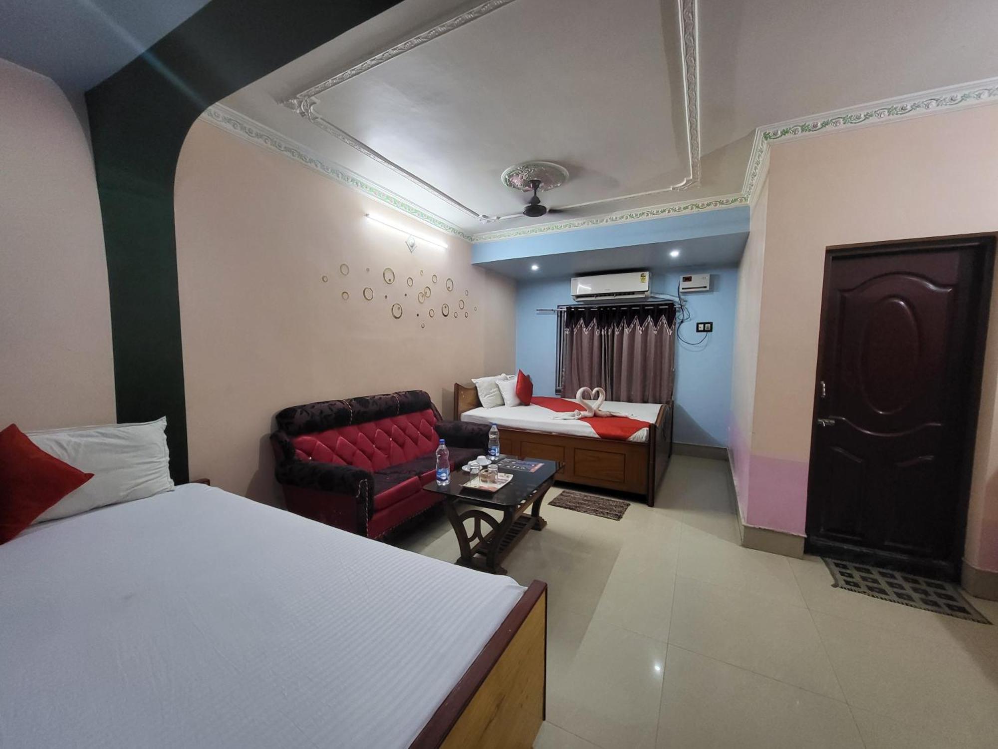 Abhishek Inn Дігха Екстер'єр фото